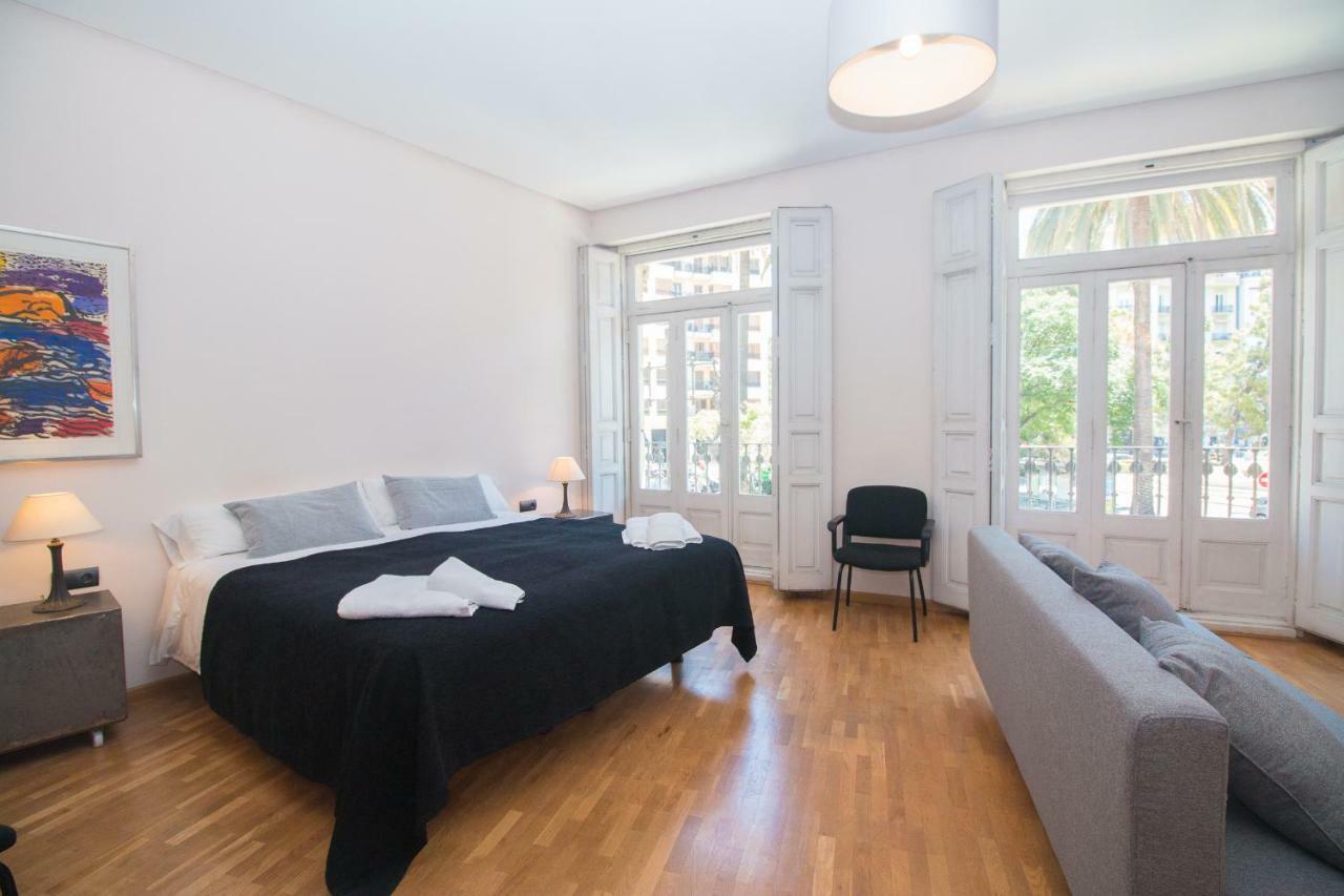 Bet Apartments - Canovas Rooms Valensiya Dış mekan fotoğraf